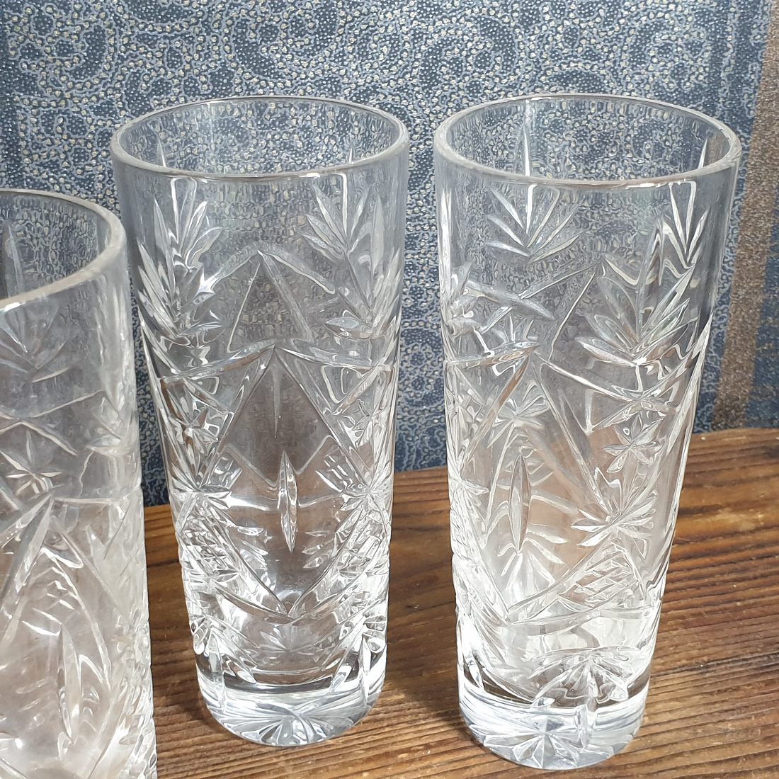 Три хрустальных стакана, цена за предмет. Картинка 3